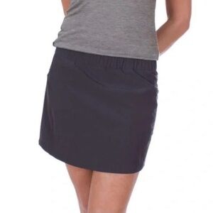 Patagonia Happy Hike Skort Style #58500 ink black size medium